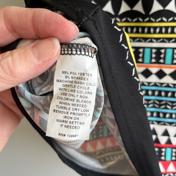 Xl skirt, multi color - Picture 3 of 4